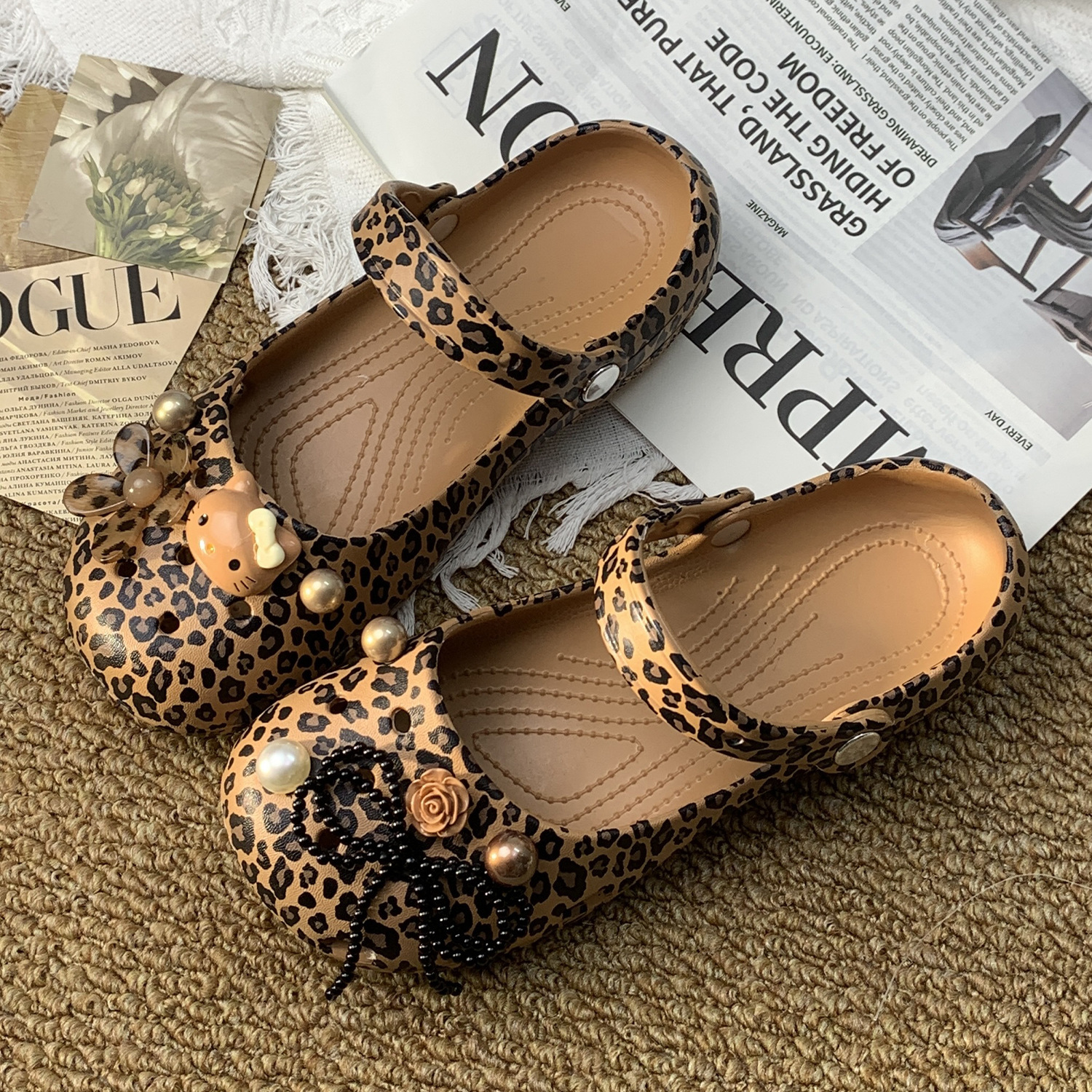 Women'S Shoes Clogs - Женские сабо Y2K Coquette Leopard Sanrio