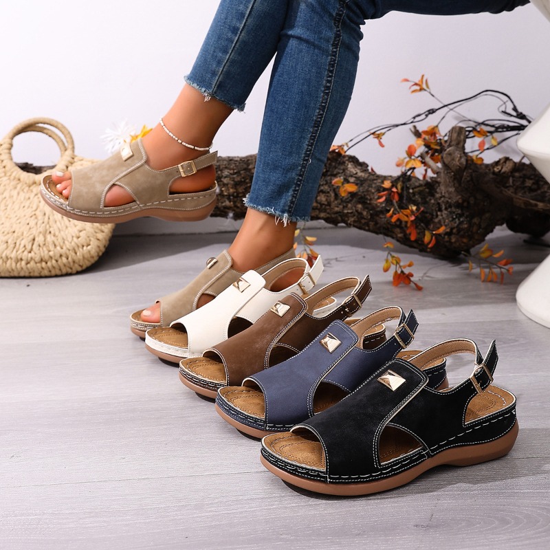 Women'S Shoes With Bunions - Женские сандалии на танкетке больших размеров