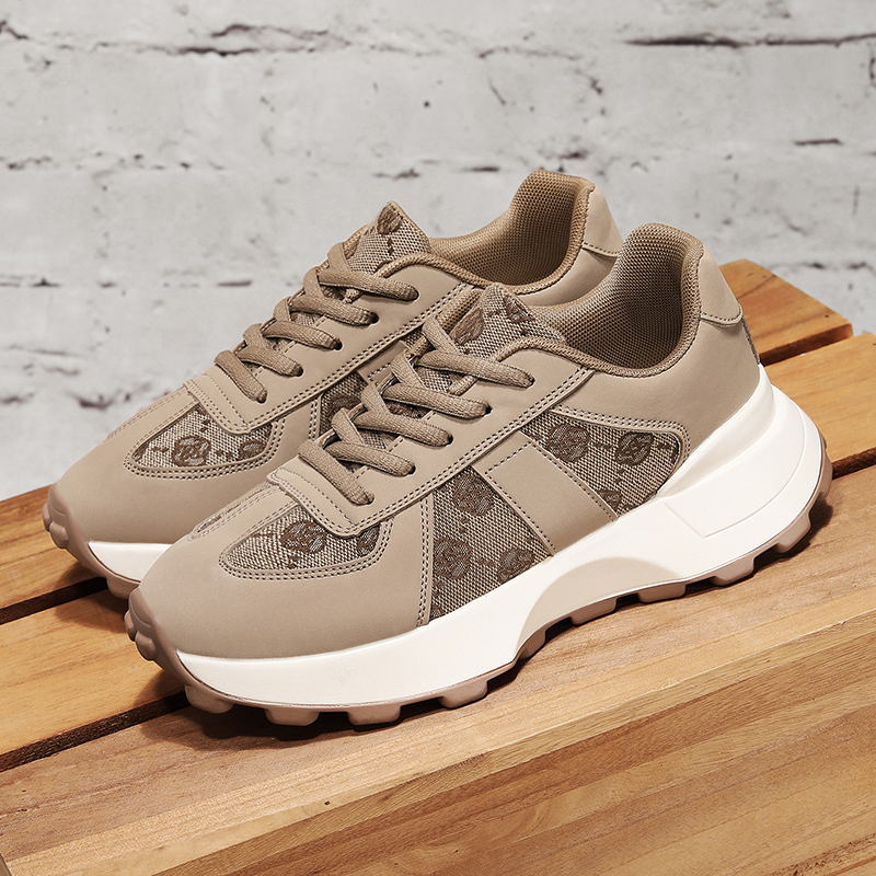 Platform Sneakers Chunky - Весна 2026: Женские ретро-кроссовки на платформе