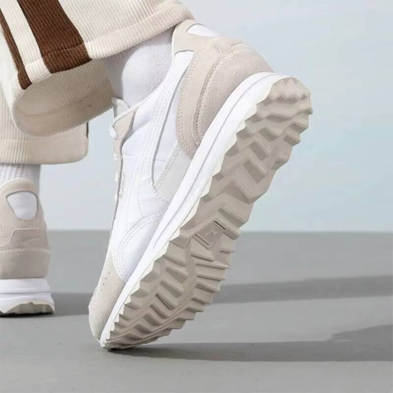 Новые популярные белые легкие  – обзор и цена Women'S Shoes Puma Sneakers