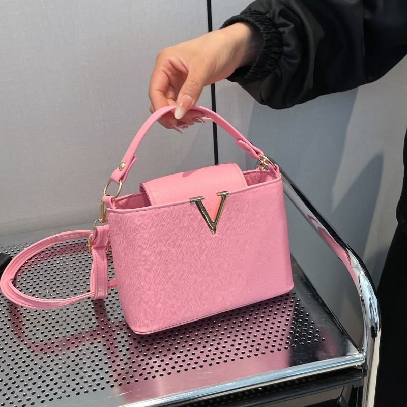Роскошная женская сумка-тоут,  – обзор и цена Women'S Shoes Louis Vuitton