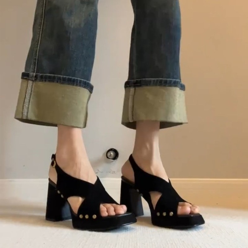 Новые женские сандалии на масс – обзор и цена Platform Sneakers Chunky