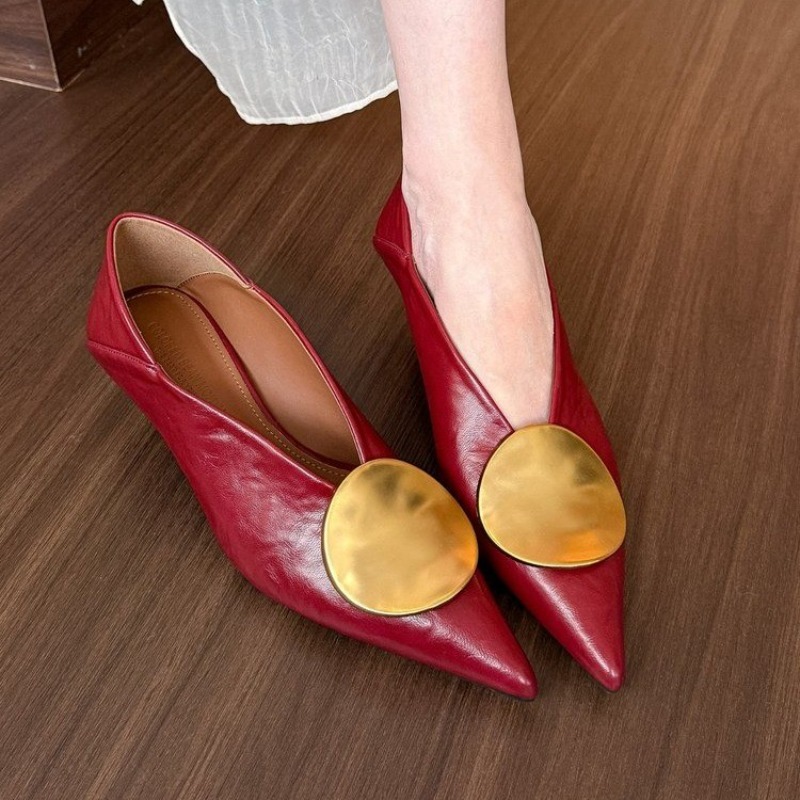 Весна-лето 2025 г., обувь с ос – обзор и цена Shoes For Women Flats
