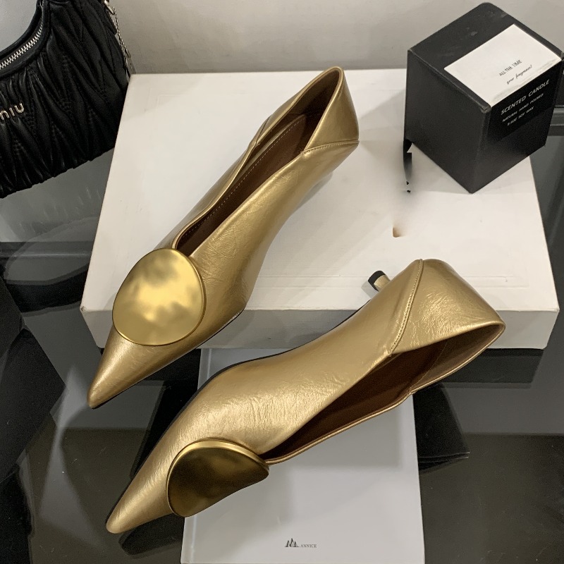 Весна-лето 2025 г., обувь с ос – обзор и цена Shoes For Women Flats