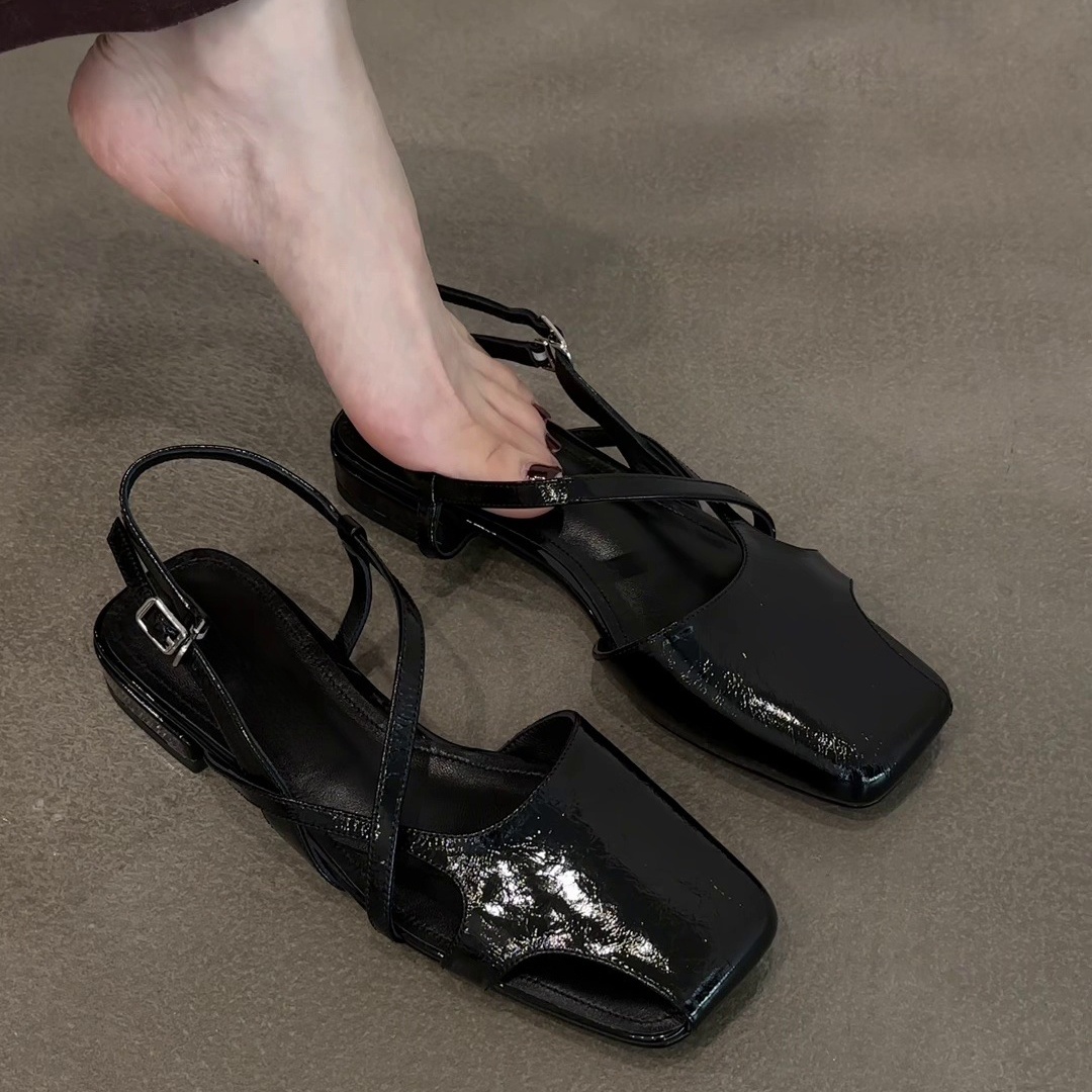 Модные сандалии из лакированно – обзор и цена Women'S Shoes Clogs