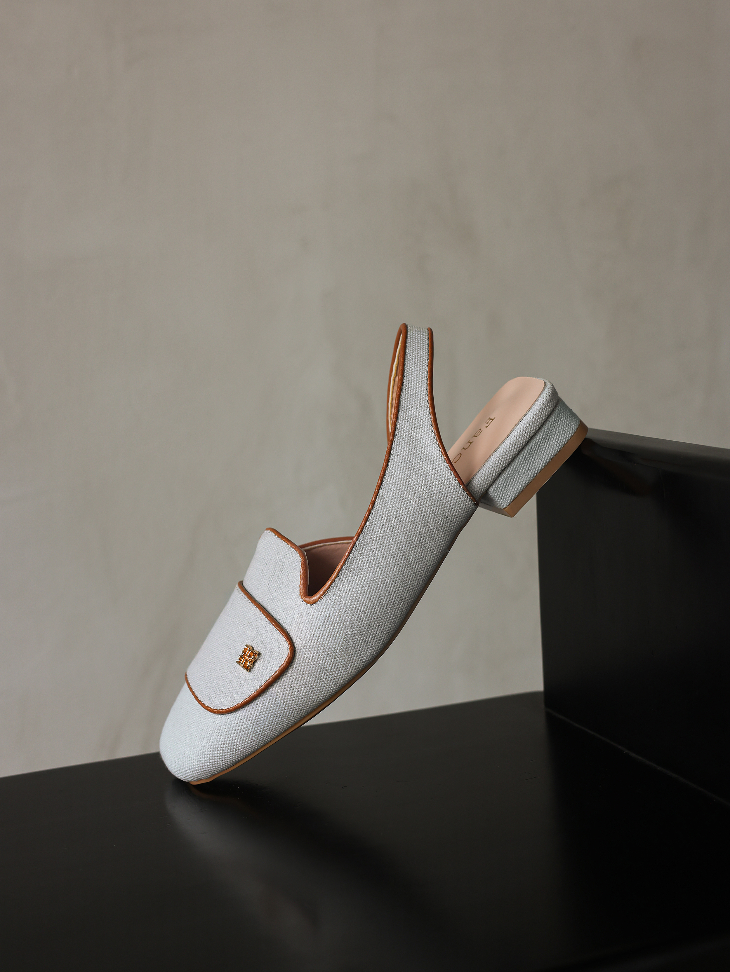 Элегантные женские туфли-мюли  – обзор и цена Women'S Shoes Popular