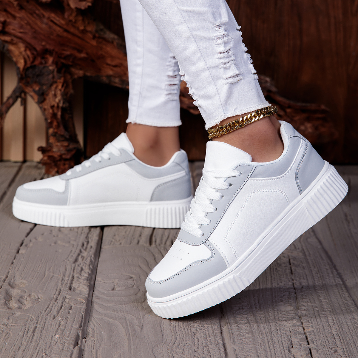 Модные спортивные кроссовки, с – обзор и цена Women'S Shoes Hey Dude