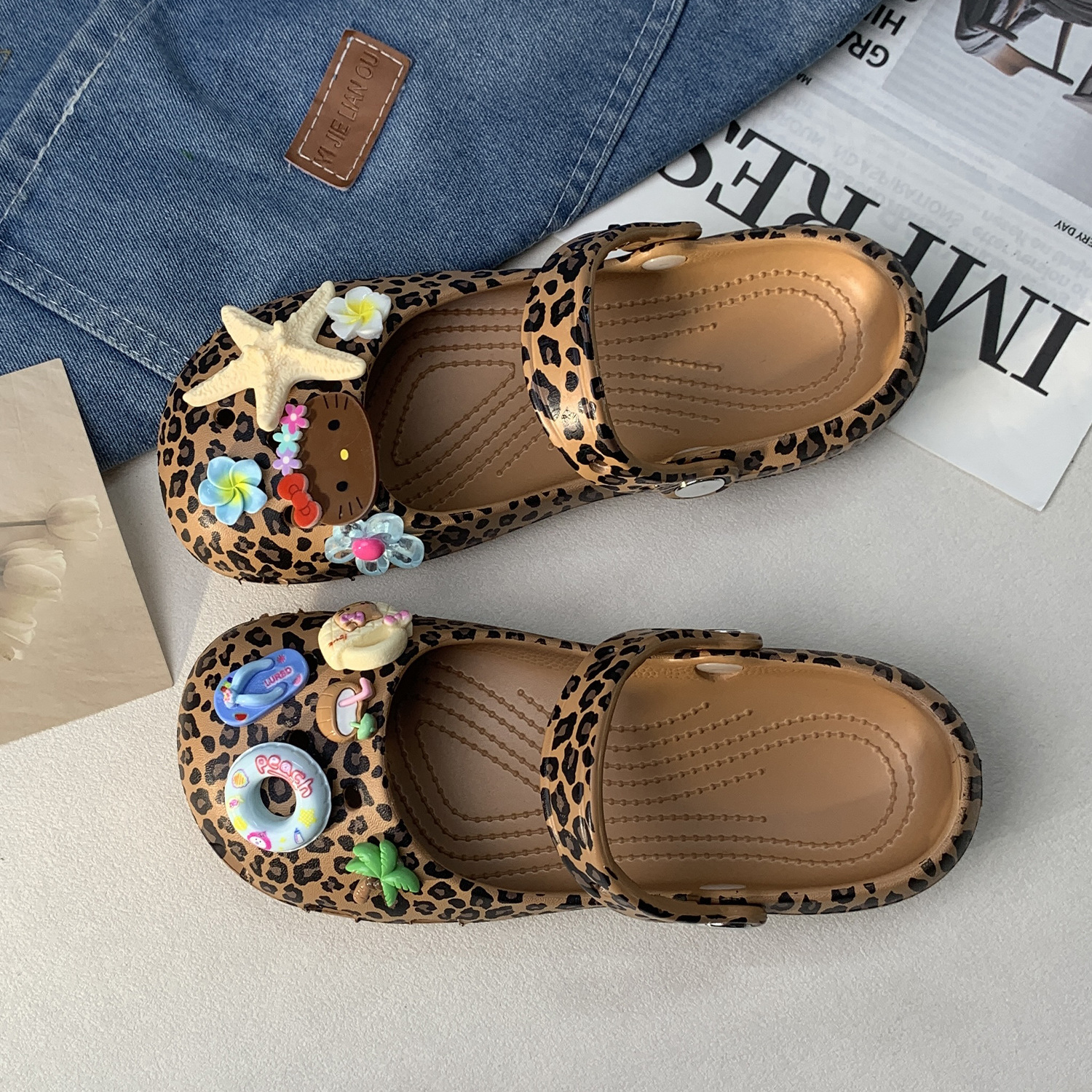 Милые мультяшные пляжные сабо  – обзор и цена Women'S Shoes Clogs